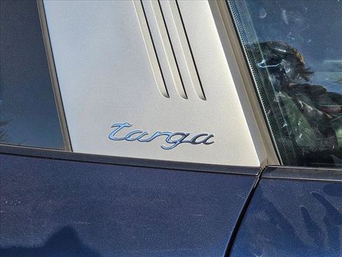 Used 2019 Porsche 911 Targa 4S image 6