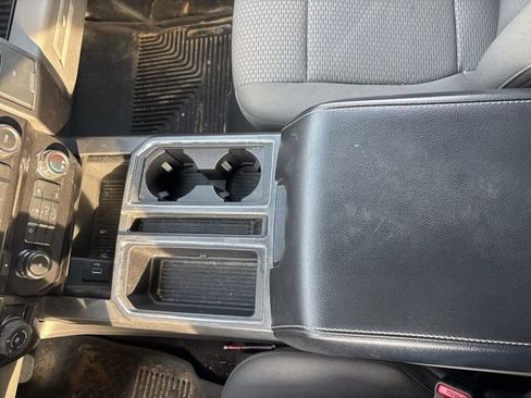 Used 2017 Ford F150 XLT w/ Trailer Tow Package image 15