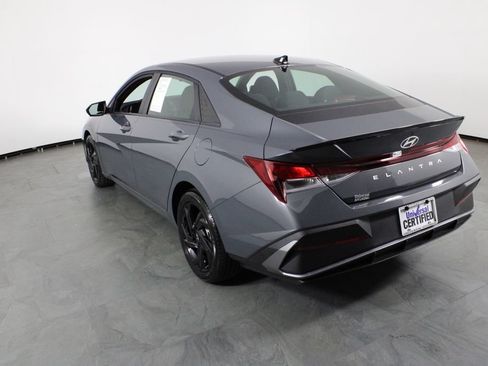 Used 2026 Hyundai Elantra Sport FWD image 16
