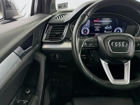 Used 2023 Audi Q5 2.0T Premium Plus w/ Premium Plus Package AWD/4WD image 10
