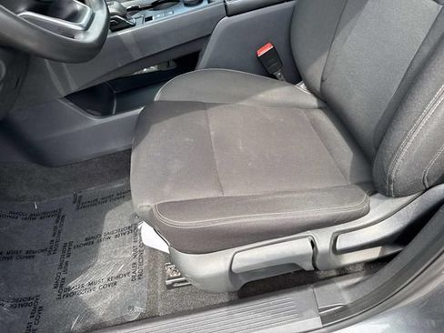 Used 2023 Nissan Rogue S AWD/4WD image 15