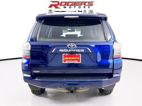 Certified 2021 Toyota 4Runner SR5 Premium AWD/4WD image 12