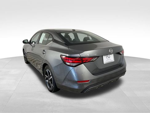 Used 2024 Nissan Sentra SV FWD image 7