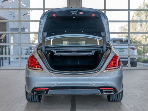 Used 2015 Mercedes-Benz S 550 Sedan image 16