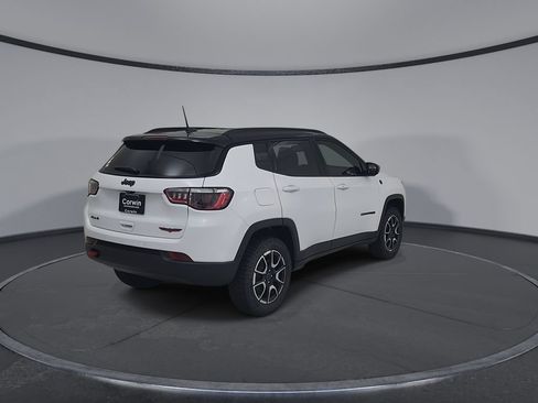 New 2026 Jeep Compass Trailhawk AWD/4WD image 14