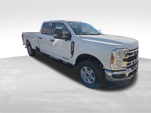 New 2026 Ford F350 XLT w/ 360-Degree Camera Package image 8