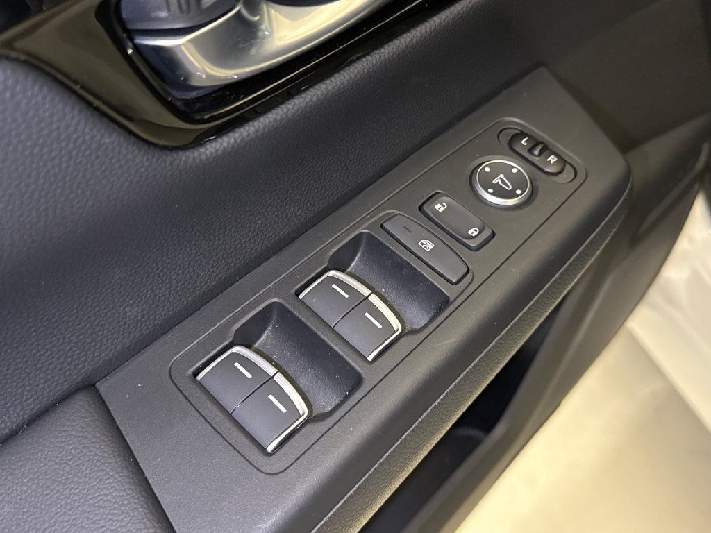 Used 2026 Honda CR-V EX-L image 22
