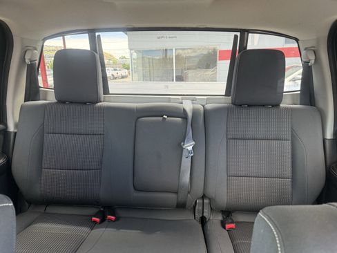Used 2015 Nissan Titan PRO-4X AWD/4WD image 14