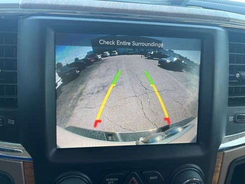 Used 2017 RAM 2500 Limited AWD/4WD image 9