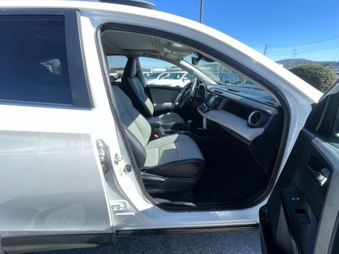 Used 2017 Toyota RAV4 Limited w/ Advanced Technology Package image 19