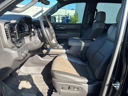 Used 2023 Chevrolet Silverado 1500 ZR2 w/ Technology Package AWD/4WD image 20