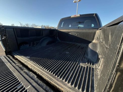 Used 2012 Ford F150 XLT w/ XLT Chrome Pkg AWD/4WD image 18
