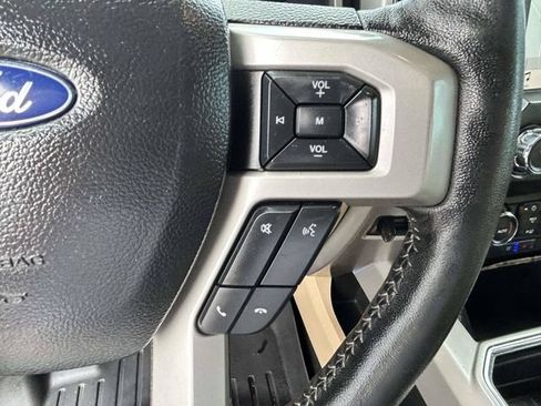 Used 2019 Ford F250 Lariat w/ Lariat Ultimate Package AWD/4WD image 27
