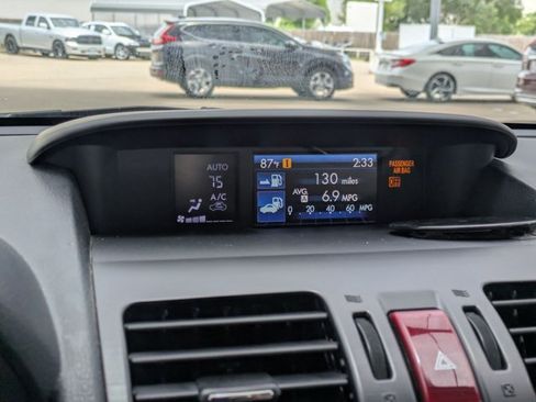 Used 2015 Subaru Forester 2.5i Limited AWD/4WD image 14
