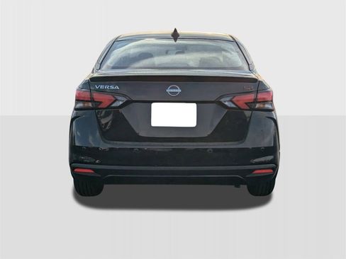 New 2025 Nissan Versa SR w/ Trunk Package image 4