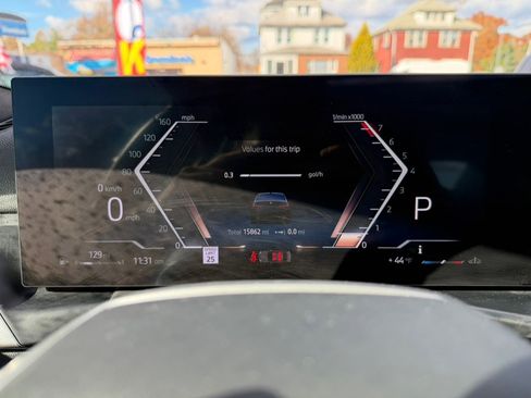 Used 2025 BMW 330i xDrive Sedan image 41