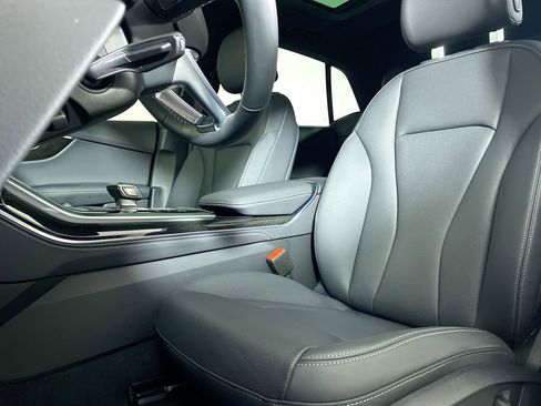 Certified 2025 Audi Q8 Premium Plus w/ Premium Plus Package image 19