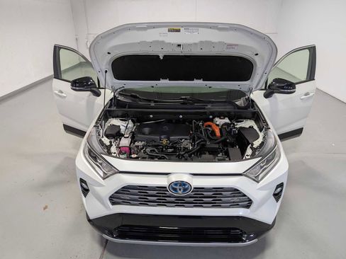 Used 2021 Toyota RAV4 XSE image 13