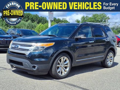 Used 2014 Ford Explorer XLT w/ Equipment Group 202A FWD image 1