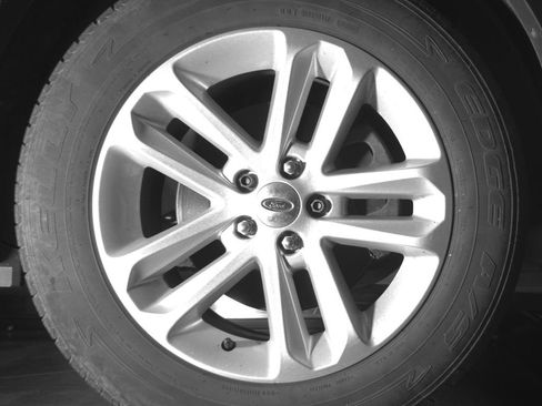 Used 2011 Ford Explorer XLT w/ 202A Rapid Spec Order Code FWD image 13