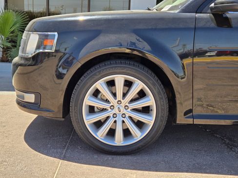Used 2018 Ford Flex SEL w/ Equipment Group 202A FWD image 4