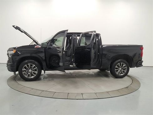 Used 2024 Chevrolet Silverado 1500 RST image 12