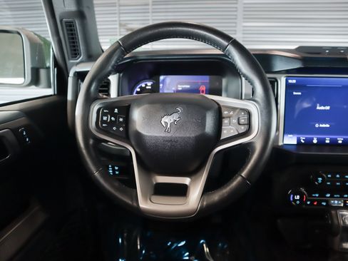 Used 2023 Ford Bronco Outer Banks w/ Sasquatch Package image 14