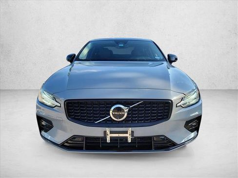 Used 2024 Volvo S60 B5 Plus AWD/4WD image 2