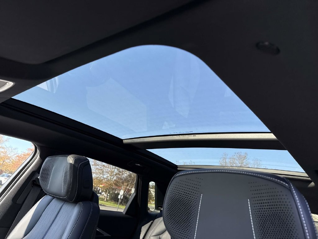 Used 2024 Cadillac Lyriq Sport w/ LPO, Floor Liner Package AWD/4WD image 25