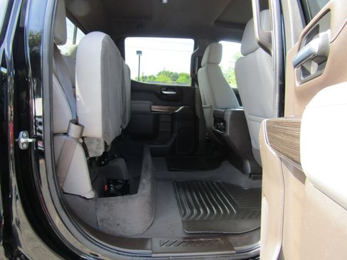 Used 2019 Chevrolet Silverado 1500 RST w/ All-Star Edition AWD/4WD image 17