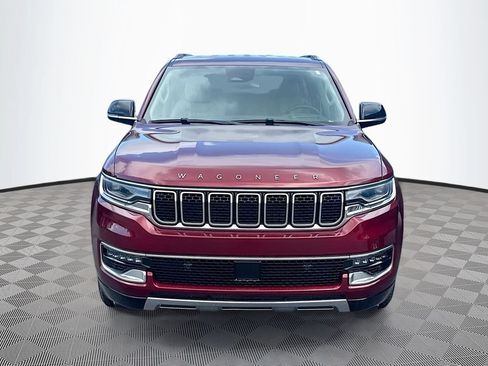 Used 2023 Jeep Wagoneer Series III w/ Preferred Equipment Group AWD/4WD image 2