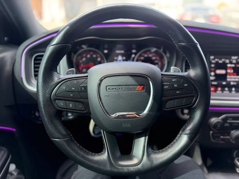 Used 2020 Dodge Charger Scat Pack w/ Navigation & Travel Group RWD image 6