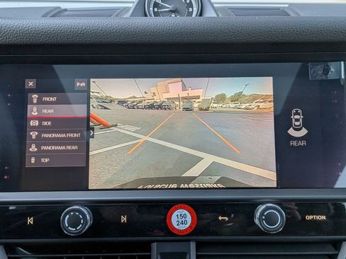 New 2026 Porsche Macan image 20