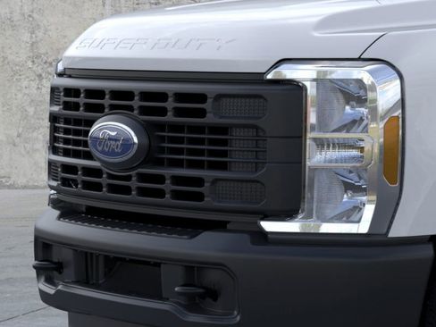 New 2025 Ford F350 XL image 17