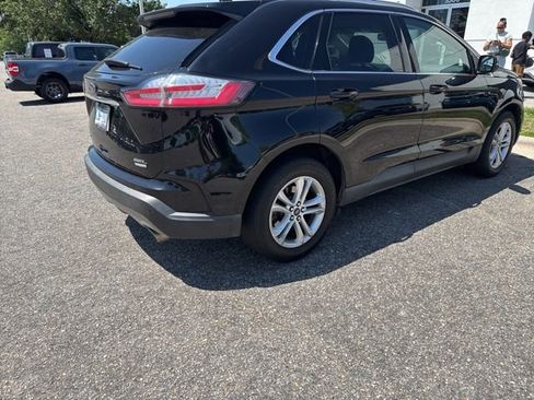 Used 2019 Ford Edge SEL w/ Equipment Group 201A FWD image 6