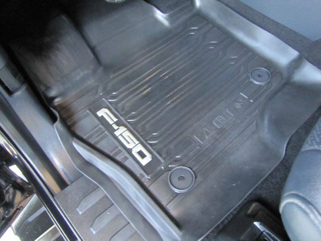Used 2022 Ford F150 Lariat AWD/4WD image 15