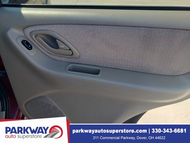 Used 2004 MAZDA Tribute LX w/ Luxury Pkg AWD/4WD image 20