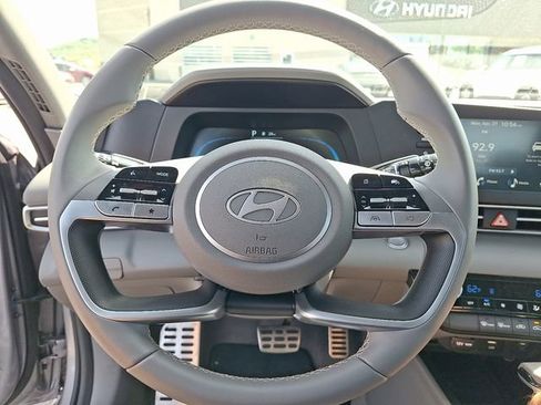 Certified 2026 Hyundai Elantra Sport FWD image 18