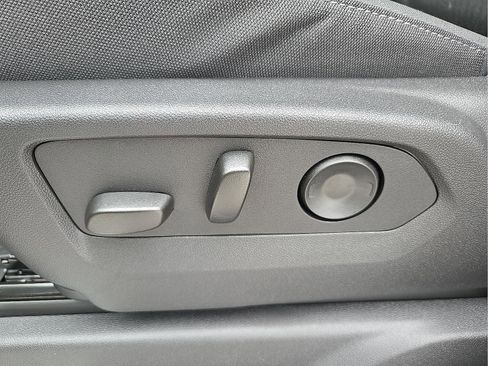 New 2026 Chevrolet Silverado 1500 LT w/ Safety Package image 15