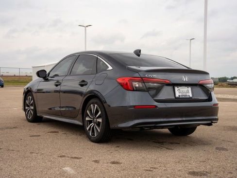 Used 2023 Honda Civic EX image 4