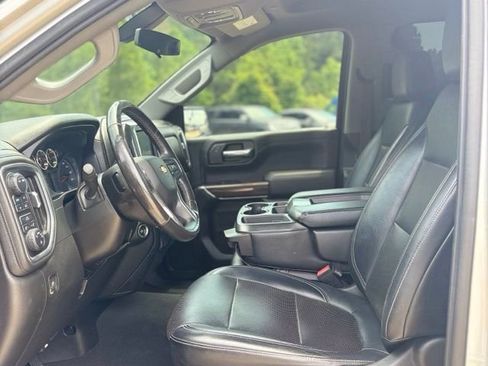 Used 2021 Chevrolet Silverado 1500 LT AWD/4WD image 25
