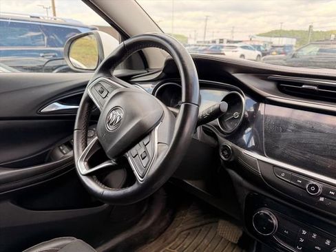 Used 2021 Buick Encore GX Preferred AWD/4WD image 17