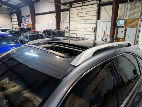 Used 2015 Lexus RX 450h AWD image 2