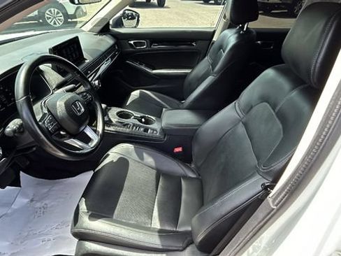Used 2024 Honda Civic Touring image 17