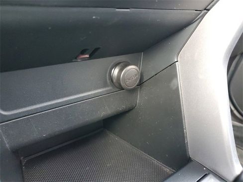 Used 2015 Subaru Forester 2.0XT Touring w/ Eyesight & Navigation System image 34