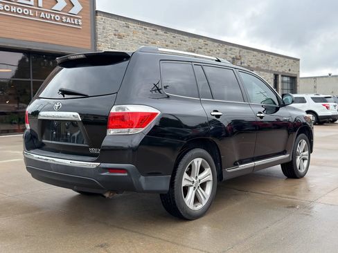 Used 2012 Toyota Highlander Limited FWD image 7