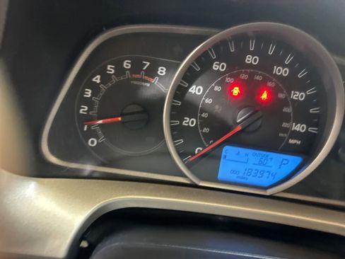 Used 2015 Toyota RAV4 LE image 26