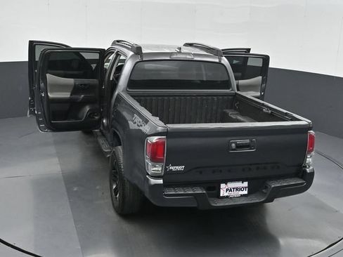 Used 2018 Toyota Tacoma SR w/ SR Convenience Package RWD image 51