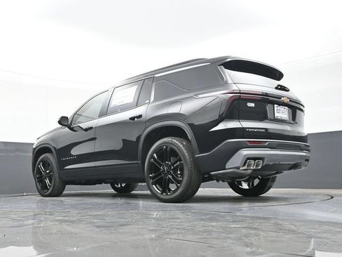 New 2026 Chevrolet Traverse LT w/ LPO, Floor Liner Package FWD image 44