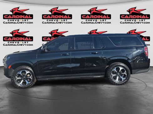 Used 2022 Chevrolet Suburban Z71 w/ Off-Road Capability Package AWD/4WD image 6